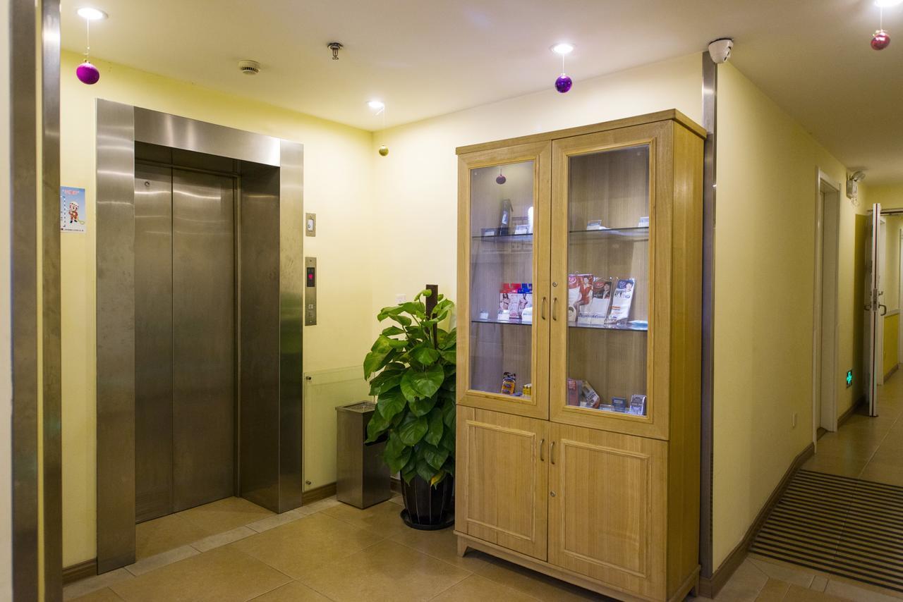 Home Inn Shanghai Xujiahui West Zhongshan Road ภายนอก รูปภาพ